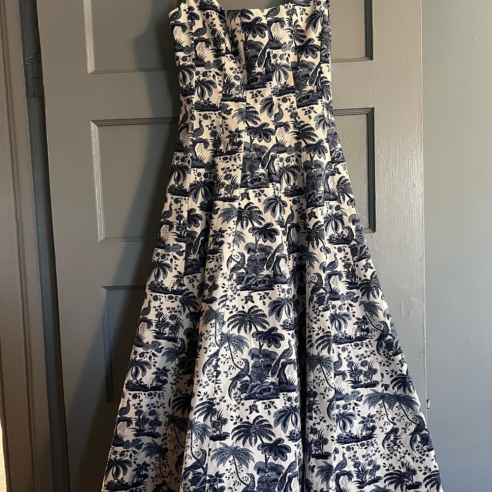 Staud Wells Strapless dress. Blue & While Toile